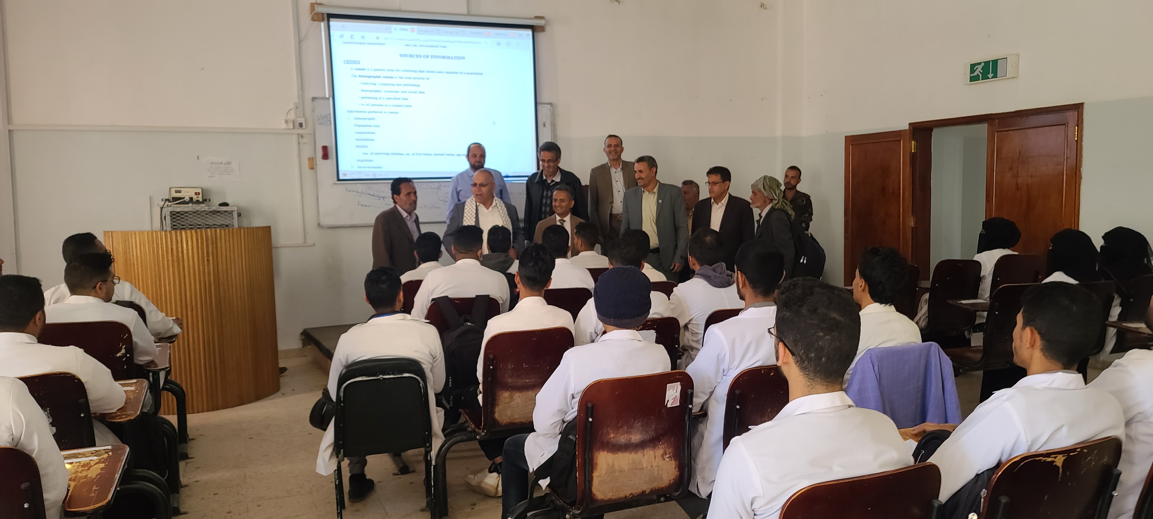 رئيس جامعة ذمار يدشن النصف الثاني من العام الجامعي بكلية العلوم الطبية 